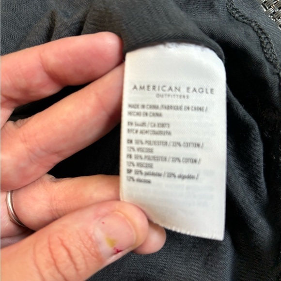 Old Navy racer cropped tank - Picture 5 of 6